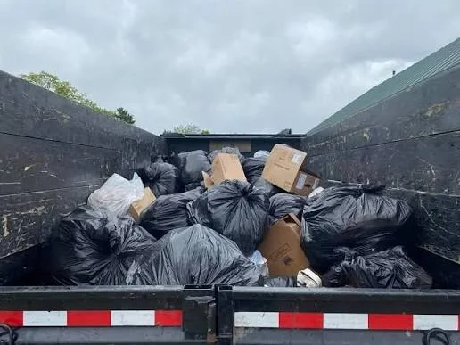 Service Image 1 for Humboldt Haul-Off